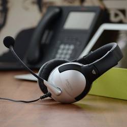 Наушники с микрофоном Koss...