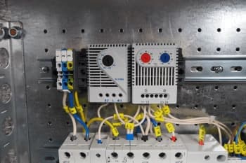 Шкаф коммутационный ЦМО (ШТВ-Н-12.6.3-4ААА-Т1) настенный 12U 620x330мм пер.дв.металл несъемн.бок.пан. 150кг серый 220мм 50кг 120град. 600мм IP54 IK10 сталь нержавеющая уличный всепогодный с вентилятором с нагревателем укомплектованный 150Вт - фото 5