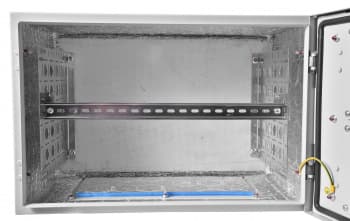 Шкаф коммутационный ЦМО (ШТВ-Н-18.6.3-4ААА) настенный 18U 600x330мм пер.дв.металл несъемн.бок.пан. 57кг серый 220мм 50кг 100град. 900мм IP65 IK10 металл уличный всепогодный - фото 5