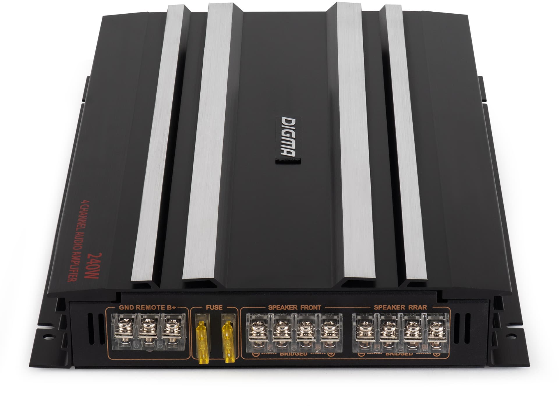 Усилитель автомобильный Digma DCP-400 четырехканальный