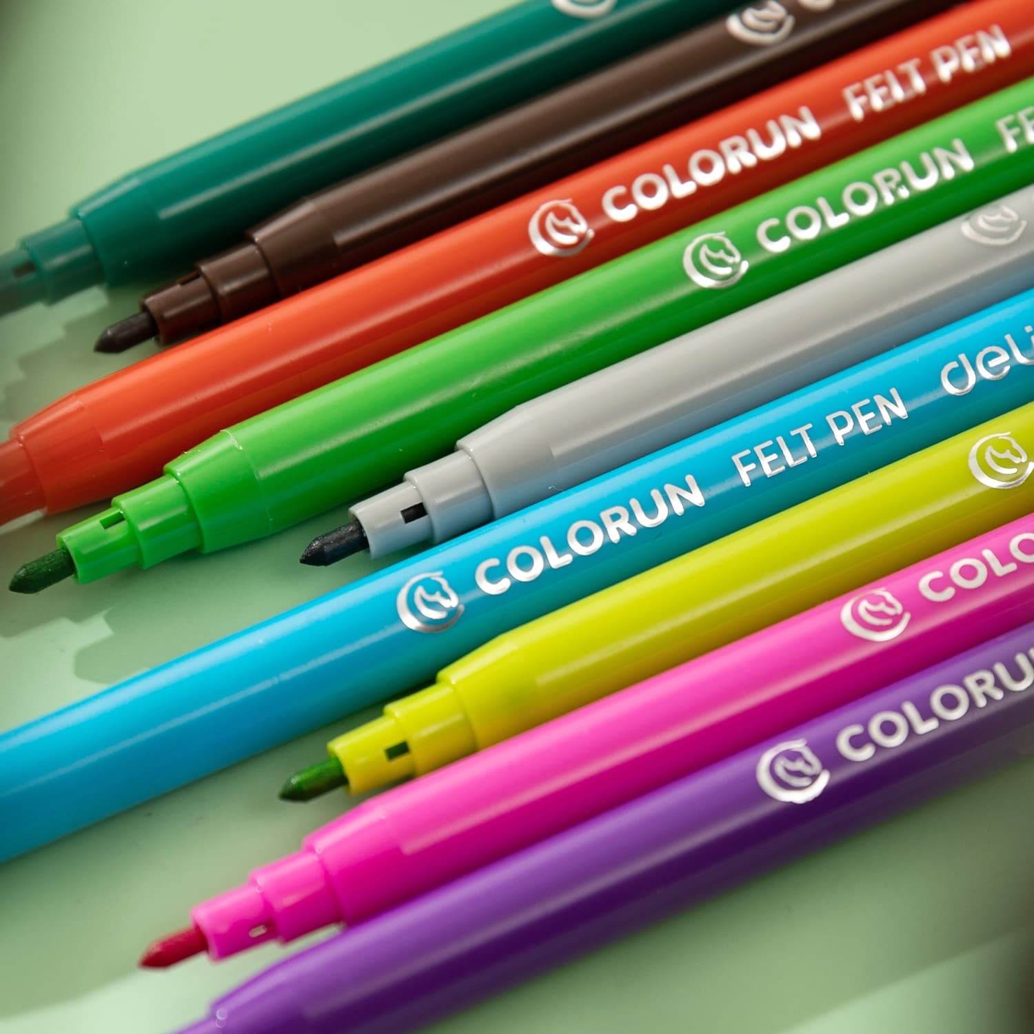 Фломастеры Deli EC10000 ColoRun Вентилируемый 12цв. коробка с европодвесом - фото 4