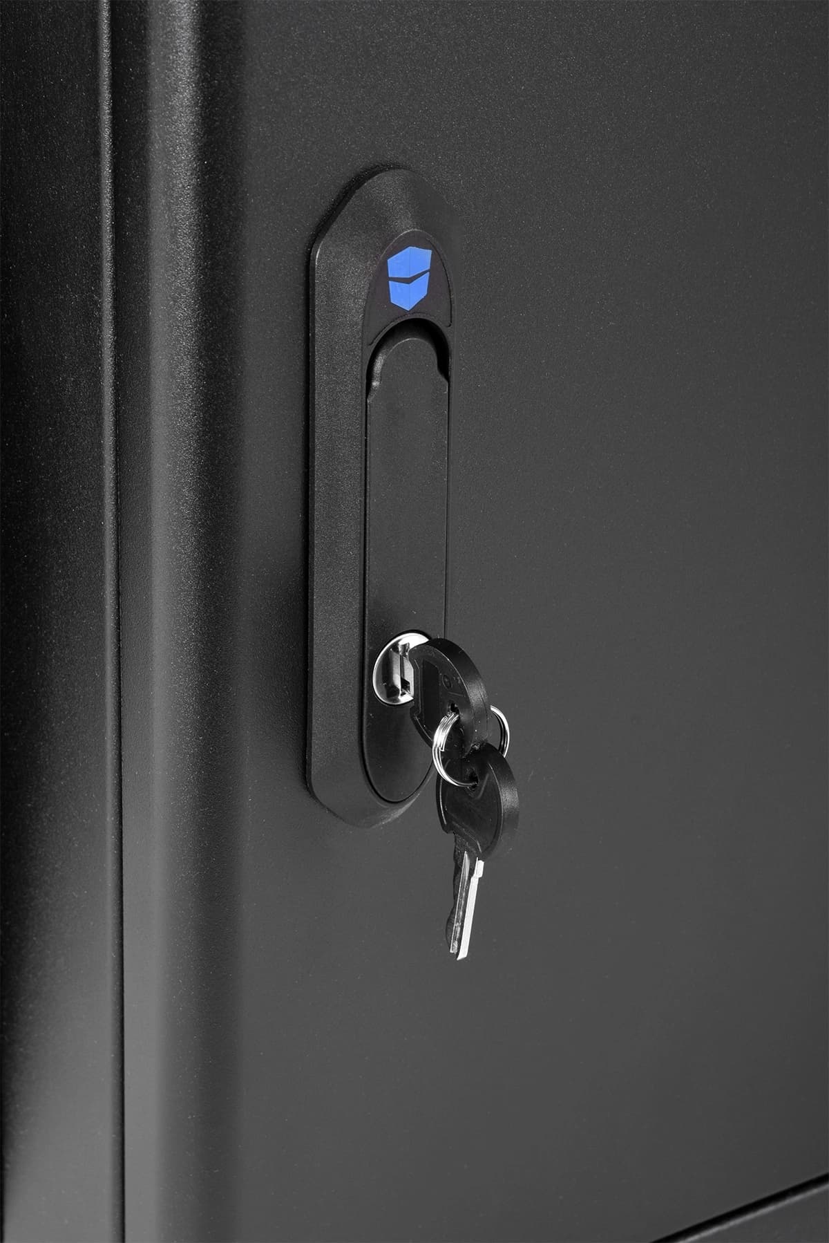 Шкаф коммутационный ЦМО (ШРН-М-12.650.1-9005) настенный 12U 600x650мм пер.дв.металл 120кг черный 581мм 24.48кг 180град. 610мм IP20 металл - фото 4